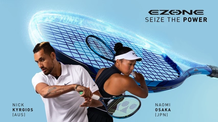 Nick Kyrgios s Naomi Osakaovou a tenisová raketa Yonex EZONE 98 Deep Blue 2020